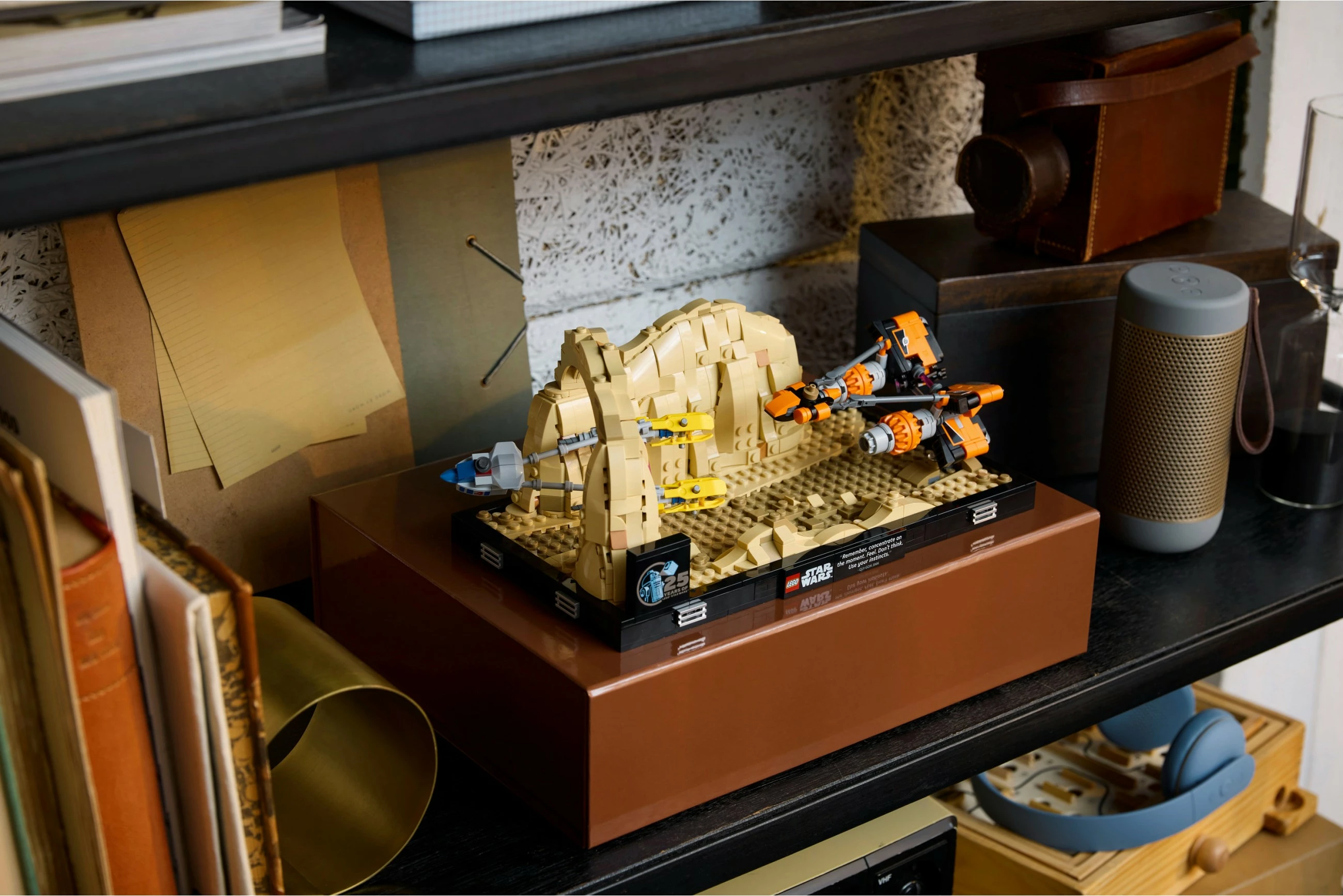 Set ndërtimi LEGO Mos Espa Podrace Diorama, 718 pjesë, shumëngjyrësh