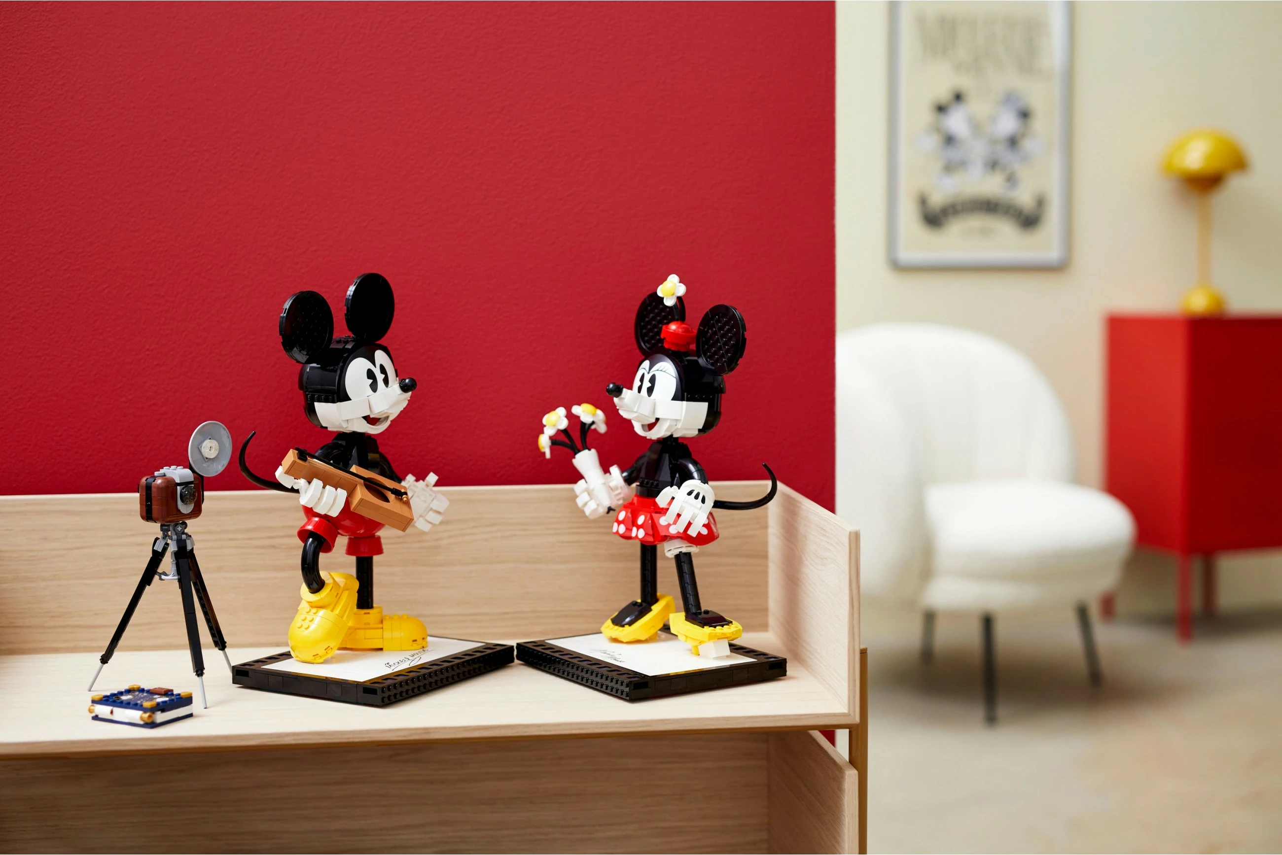 Set ndërtimi LEGO Classic Mickey Mouse & Minnie Mouse, 1739 pjesë, plastikë