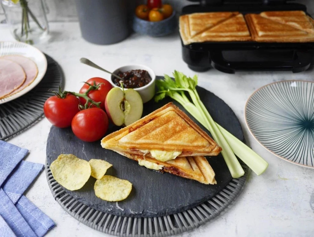 Tostier Breville VST082X, ngjyrë e zezë