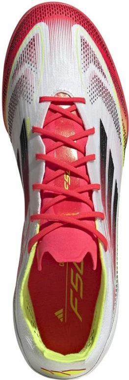 Atlete futbolli adidas për meshkuj, të bardha