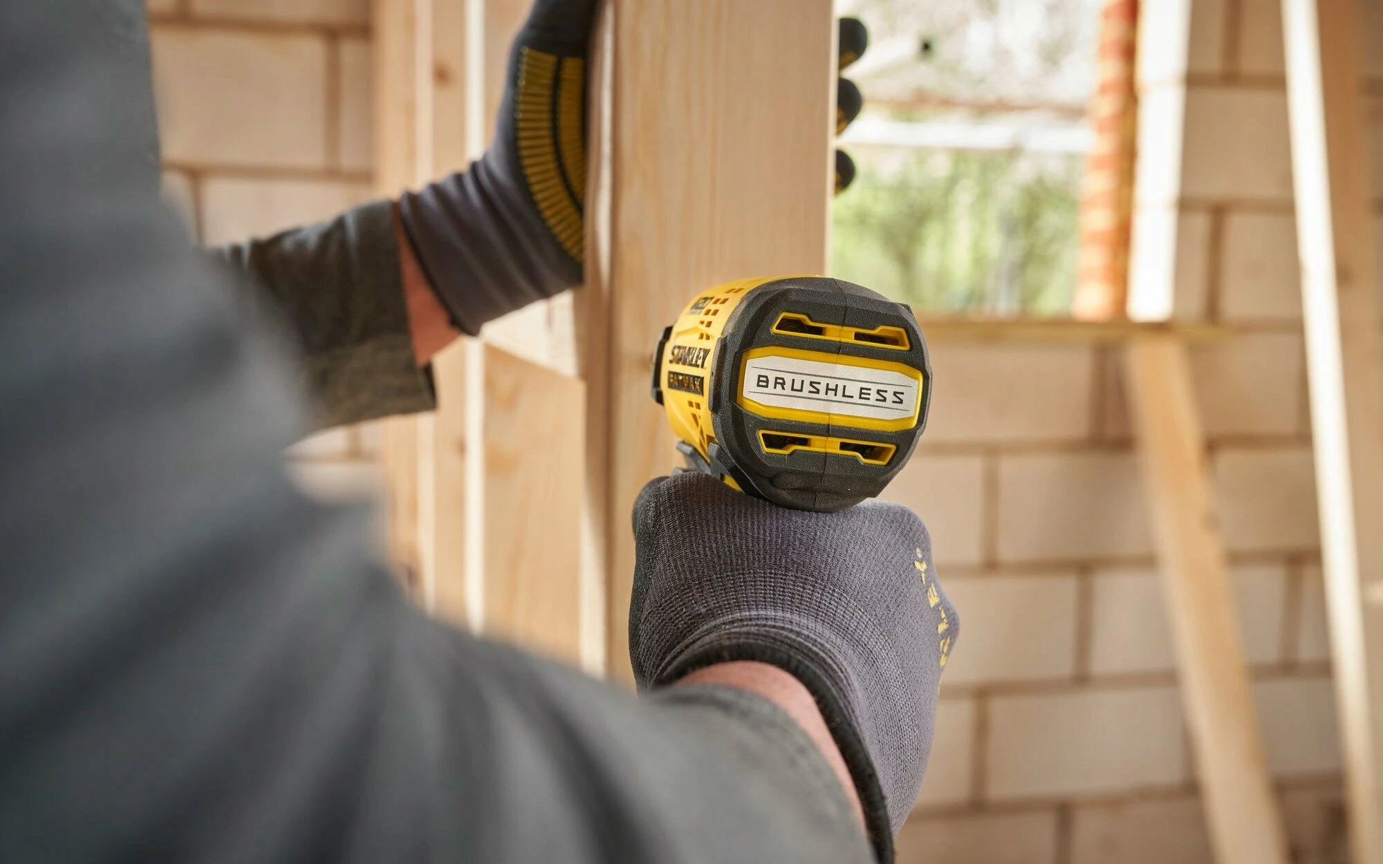 Çelës impakti Stanley Fatmax SFMCF811B-XJ 18 V 170 Nm 1/4\" HEX, pa bateri/pa karikues, e zezë/verdhe