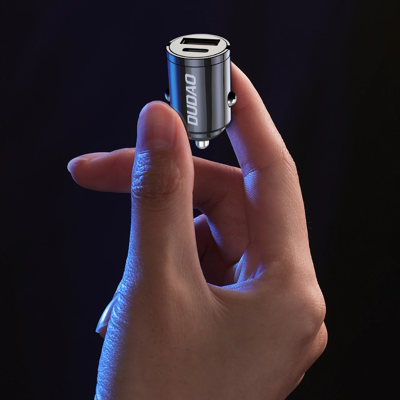 Karikues mini për veturë Dudao R3MAX, 48W, USB-C/USB-A, i zi