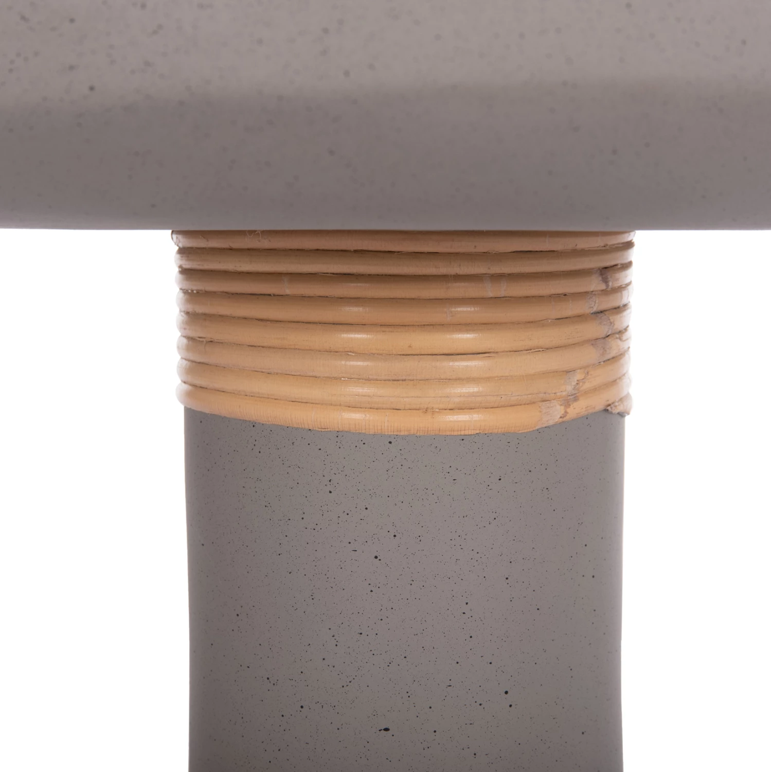 Tavolinë anësore TRED(T), çimento fibër, gri, ratan natyral, FH18169.03, 40x61cm