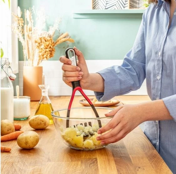 Shtypëse patatesh Tefal Ingenio K2071214, Inox, e zezë