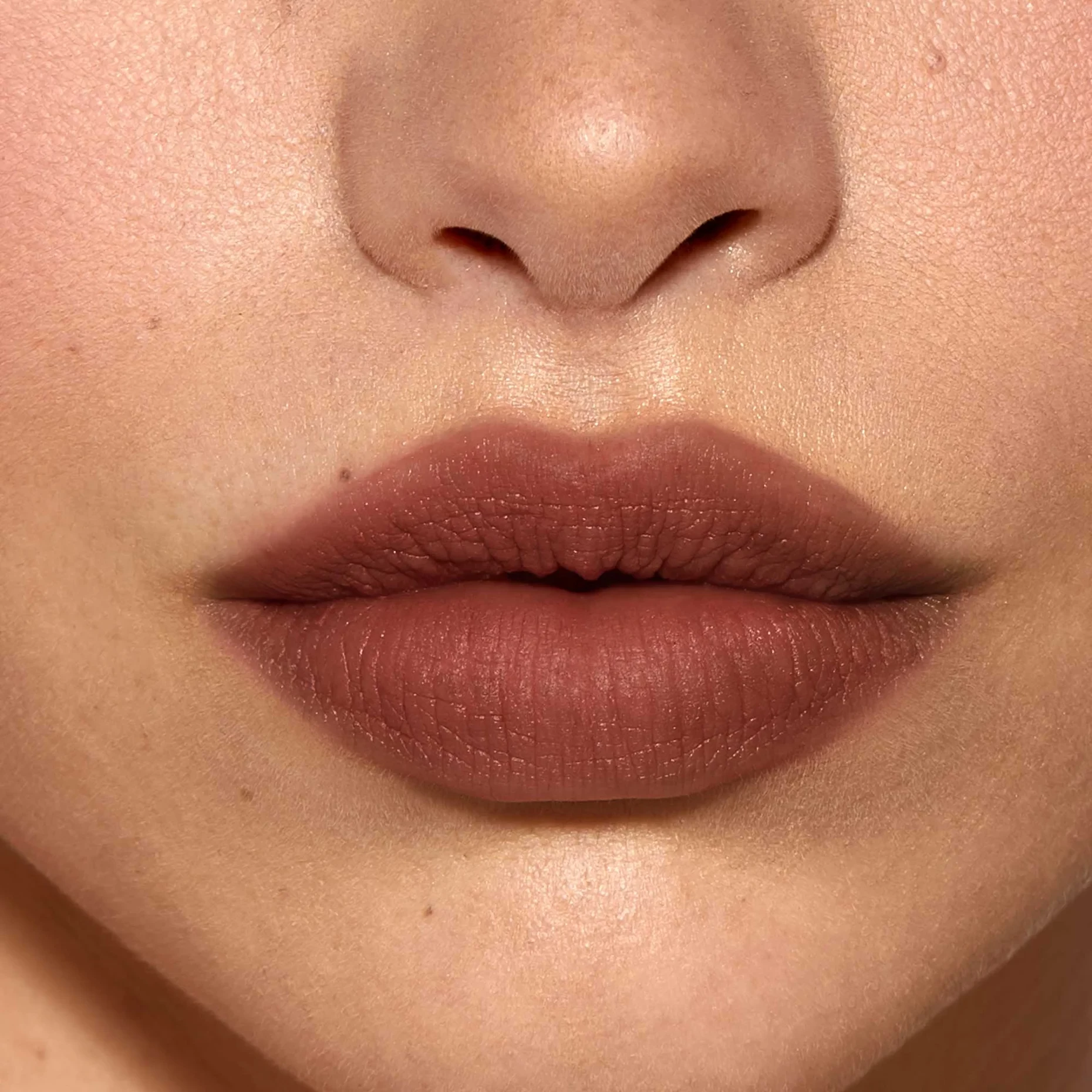 Lipstick Beyond Blurry – Shade: Saint