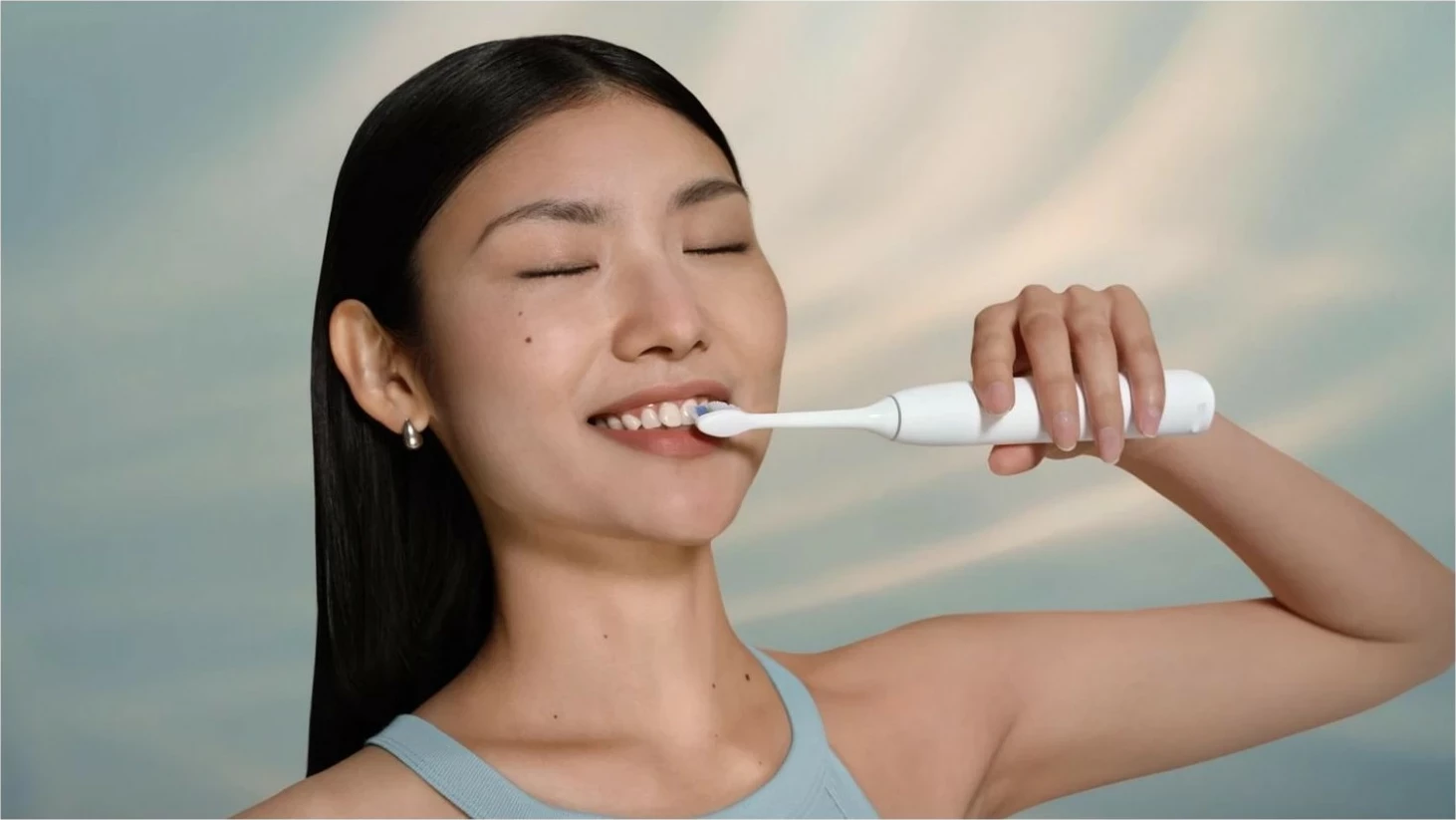 Furçë dhëmbësh sonike Philips Sonicare 5300 HX7109/01, 2 doreza, 2 koka, 2 kuti udhëtimi, e bardhë e zezë