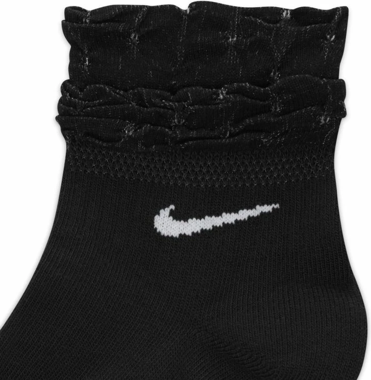 Çorape për stërvitje Nike, të zeza