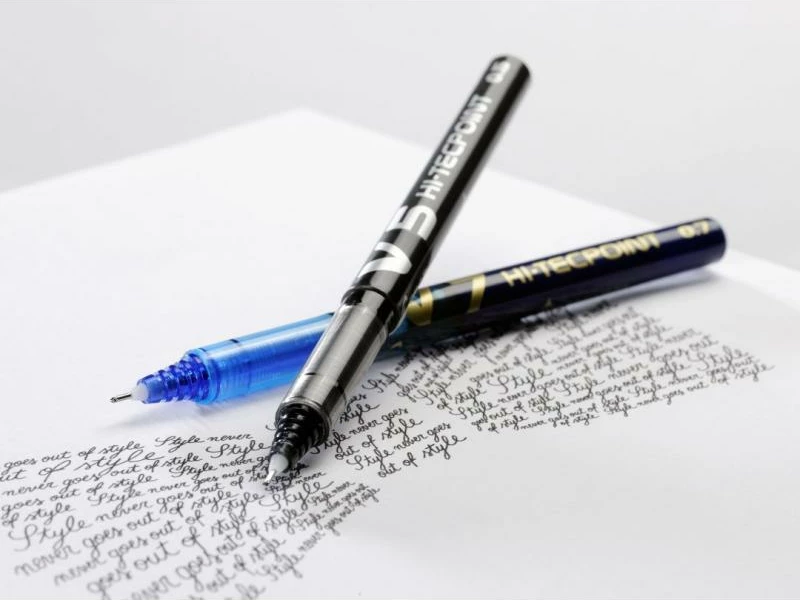 Stilolaps rollerball, Pilot, V7 (BX-V7-R/BXV7R), majë e hollë, i kuq