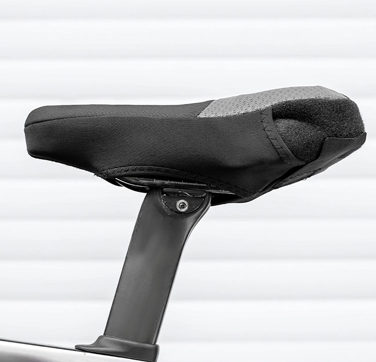 Mbulesë sedilje biçiklete Rockbros 38001206, madhësia L, e zezë