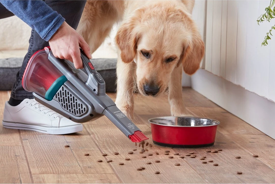 Fshesë elektrike e dorës Black & Decker, 20W