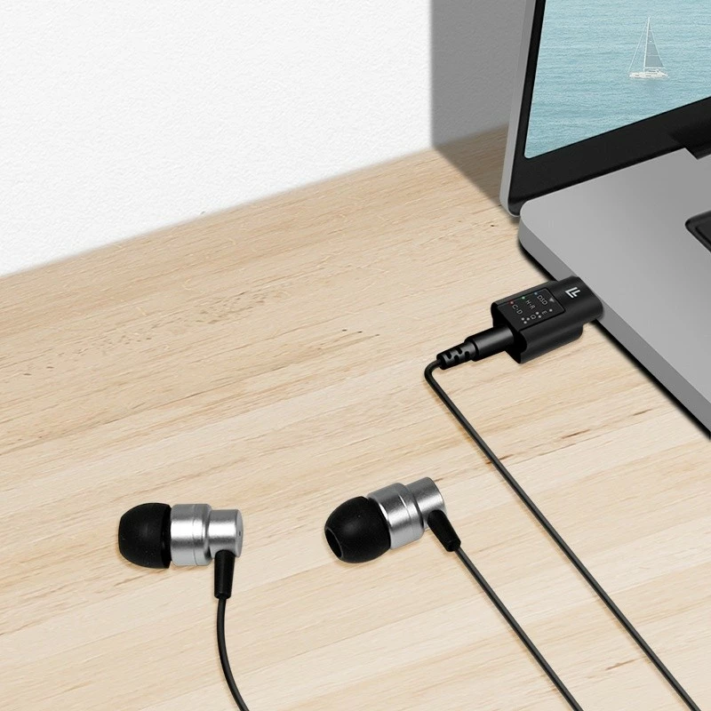 Adapter audio LogiLink KKLLIZ000UA0424, USB-C në 3.5mm, me DAC dhe EQ, Zi