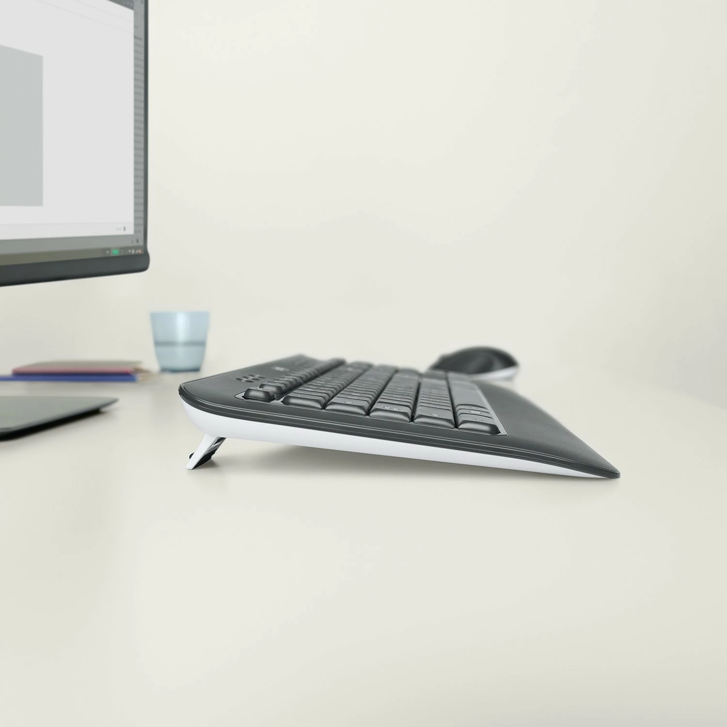 Set tastierë AZERTY Logitech MK540 wireless me maus, e zezë-bardhë