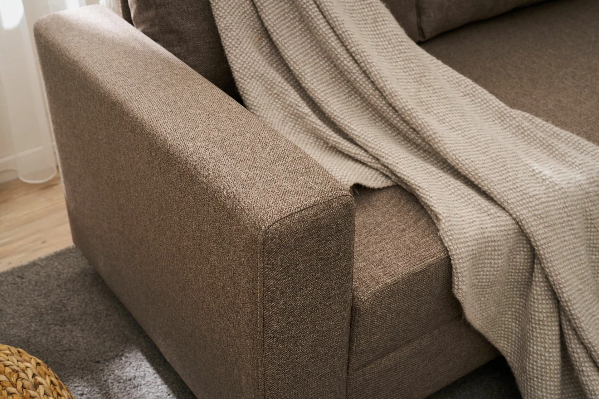 Kënd-sofë krevati Atelier del Sofa, Aly Arzilla, kënd i djathtë, ngjyrë kafe
