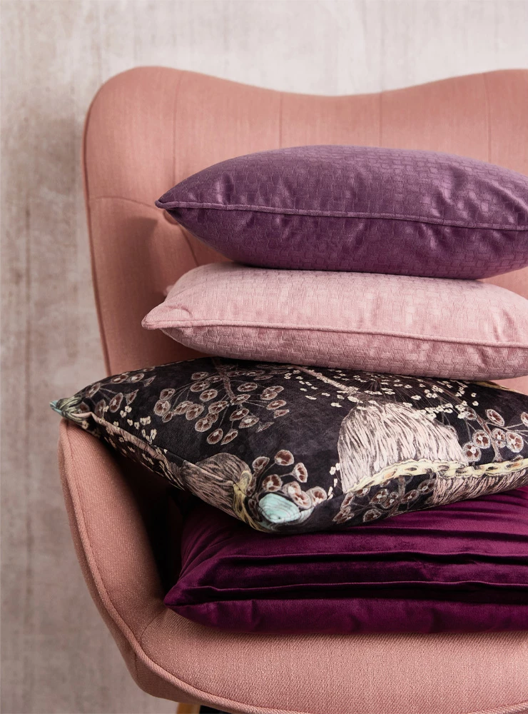 Jastëk dekorativ Granada, kadife, rozë e zbehtë, 45x45cm