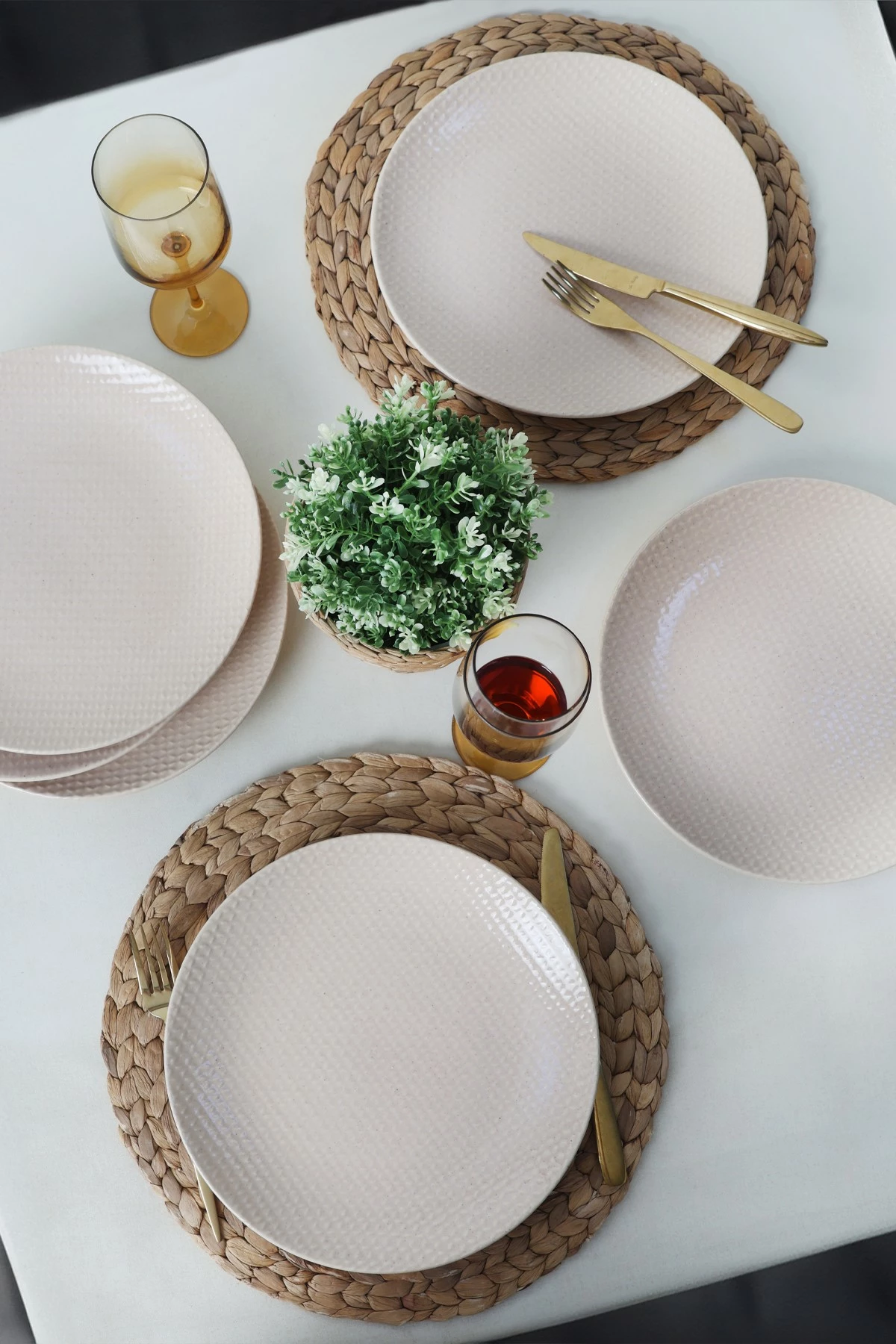 Set pjatash shërbimi (6 copë), Hermia Concept, X00018603