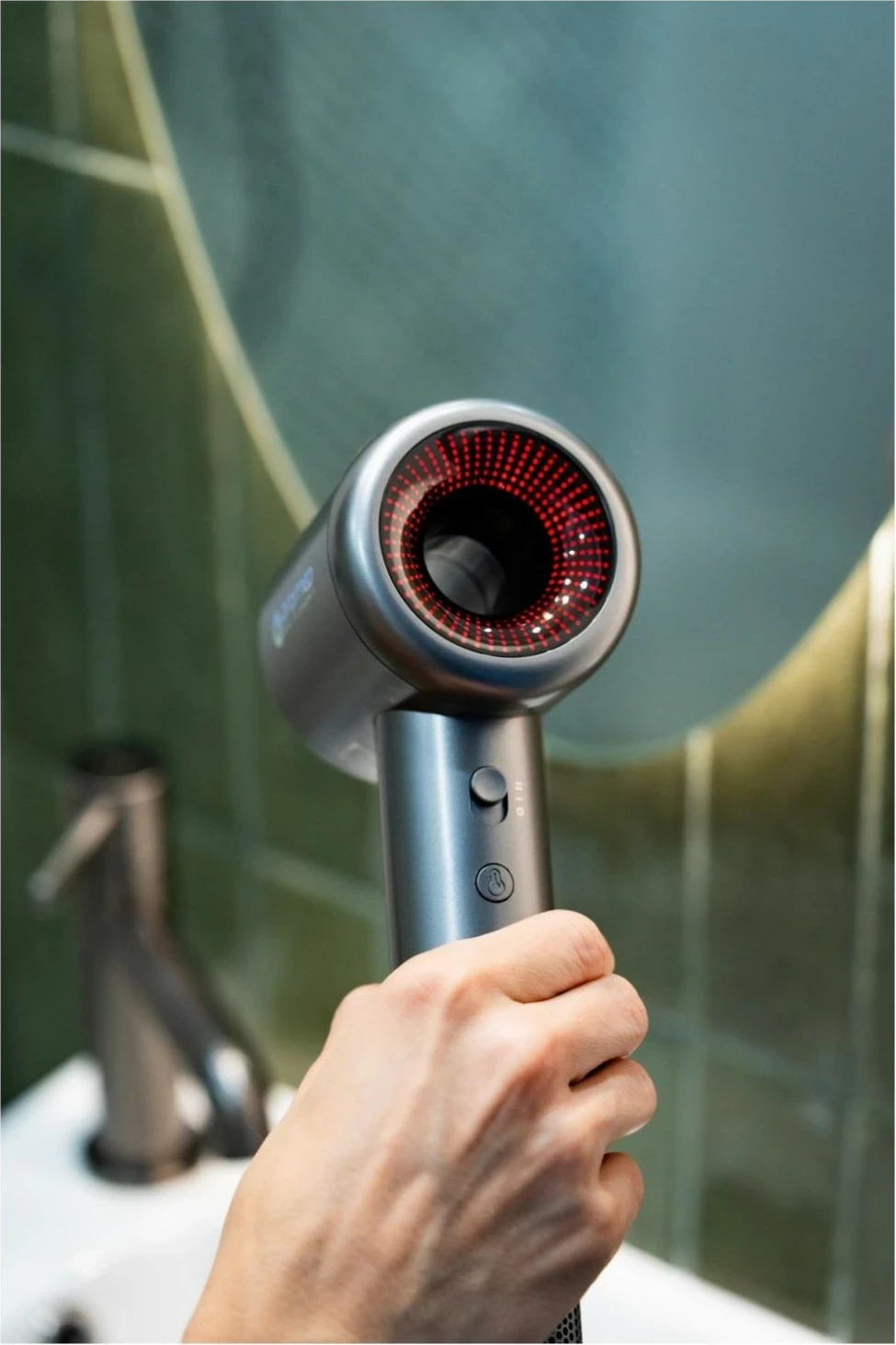 Tharëse flokësh Oromed Oro-F9 Sonic, 1600W, jonizim, argjend