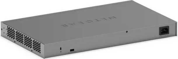 Switch NETGEAR 28-portë 1G Smart PoE, gri