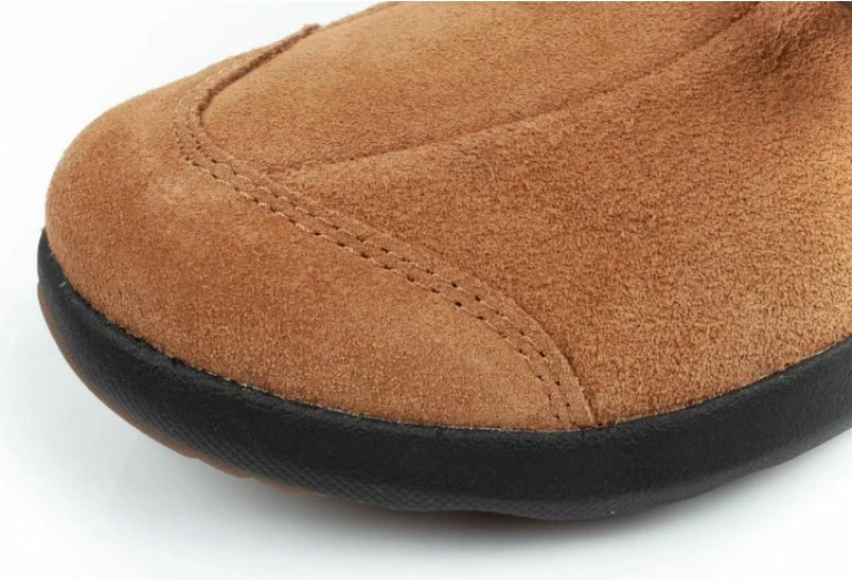 Papuqe femra Keen, kafe