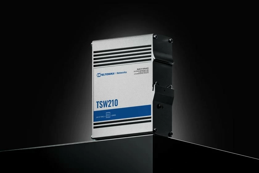 Switch industrial TELTONIKA TSW210, 8xGbE PoE+, 2xSFP, DIN RAIL, Paneli i pasëm