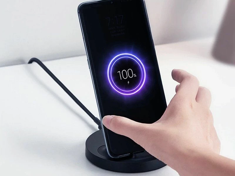 Karikues wireless Xiaomi Mi Fast Wireless Charger 20W Qi Stand 41168-uniw, i zi