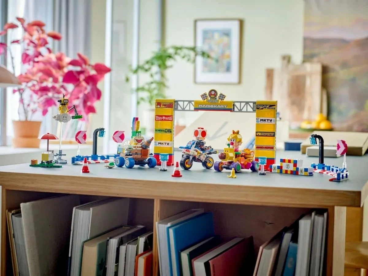 Set LEGO Super Mario 72036 Mario Kart - Baby Peach & Grand Prix