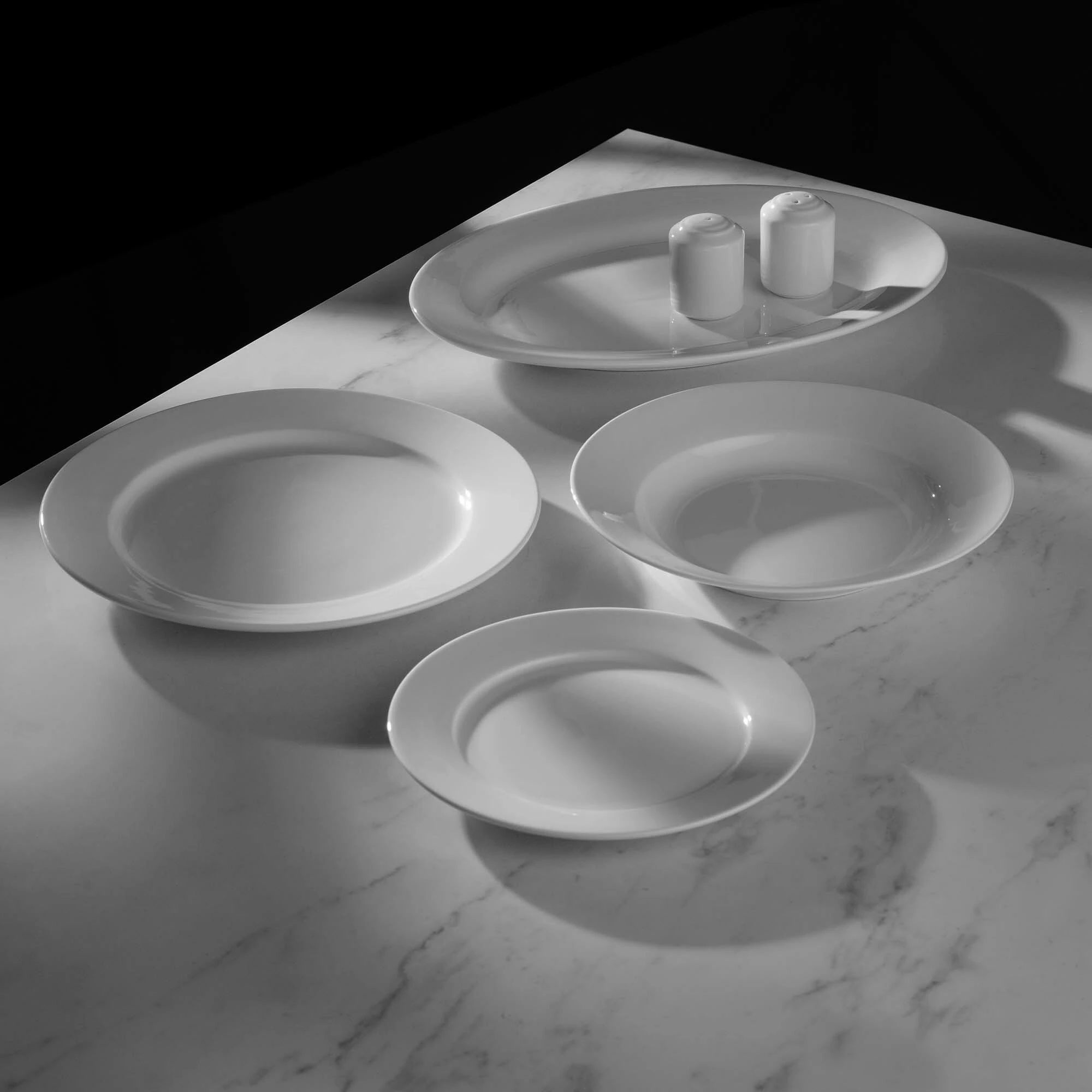 Nënfilxhan porcelani Fine Dine Pure Crema 160 mm, set 12 copë, krem