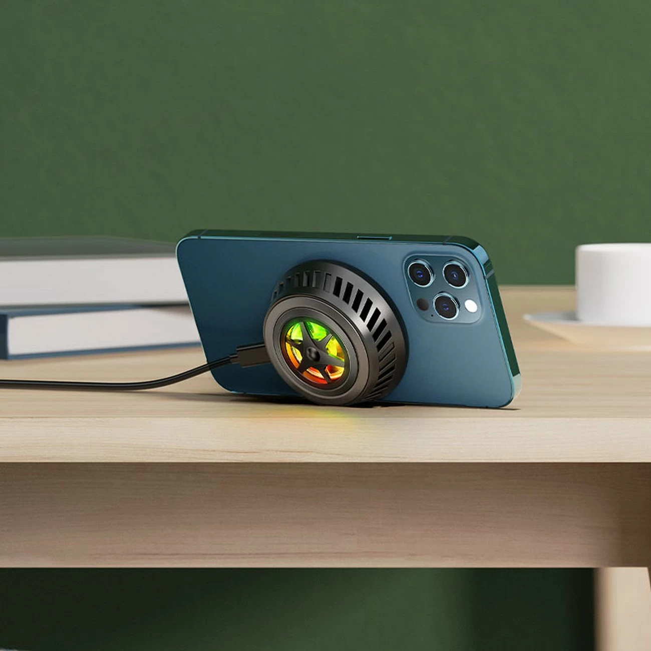 Karikues wireless Acefast E2 me sistem ftohjeje, Gri e errët