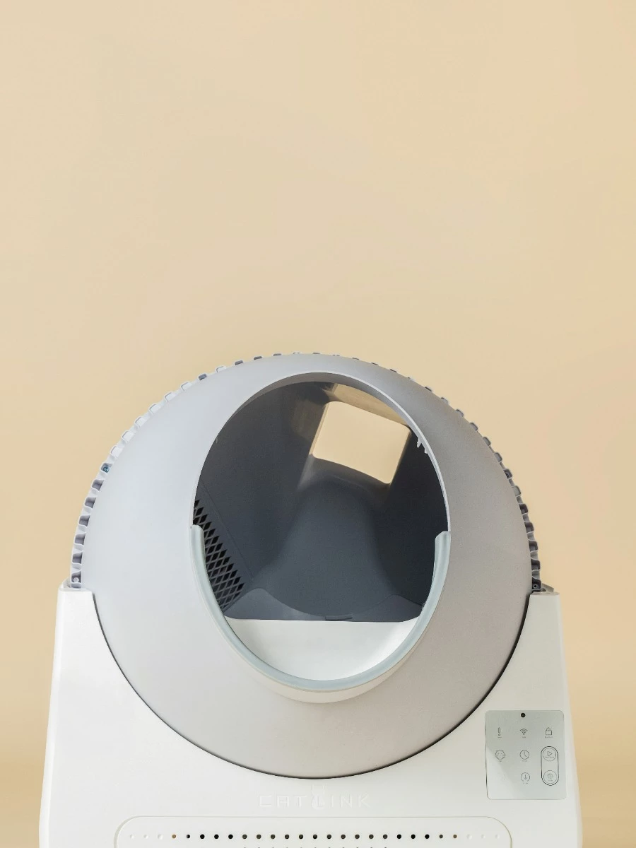 Kuti inteligjente vetëpastruese për rërë maceje Catlink Luxury Pro-X 57 L, 13 L depo mbetjesh, e bardhë, set me 3 qese + 2 filtra
