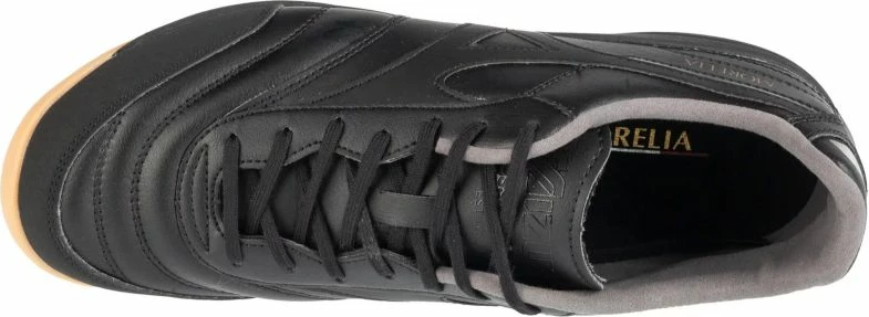 Atlete futbolli për meshkuj Mizuno, të zeza