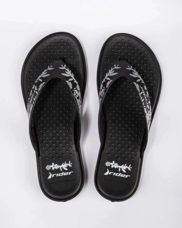 Papuqe për femra Rider, të zeza