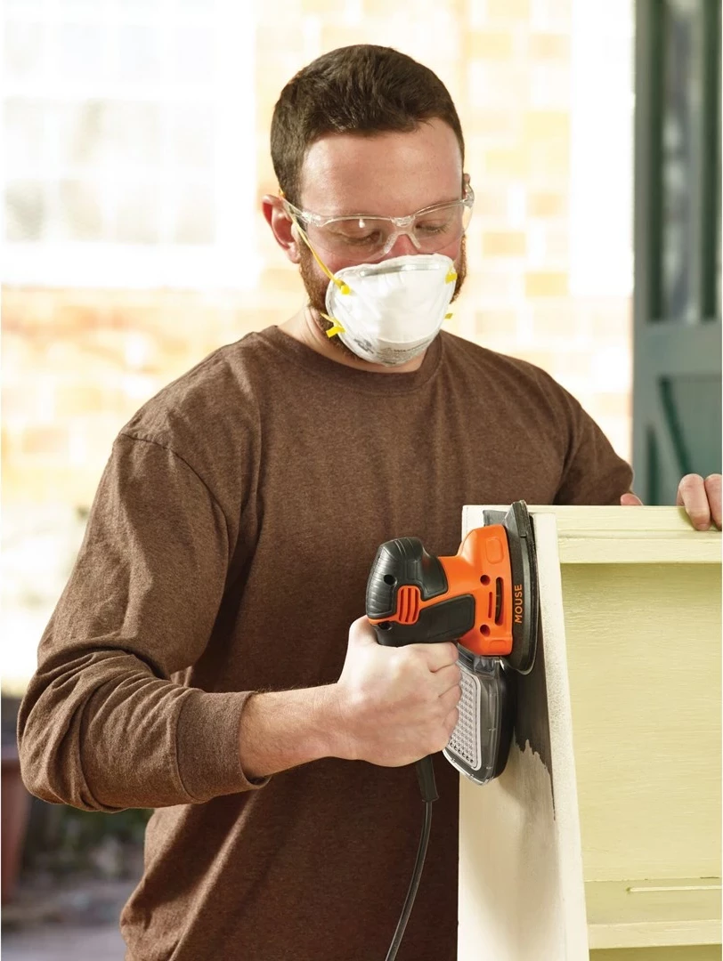 Lëmues elektrik BLACK+DECKER KA2500K-QS Mouse, 120W, portokalli/zi, me valixhe