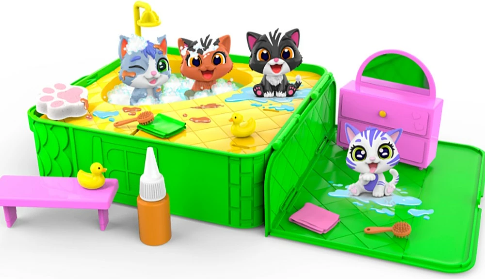 Set lodrash figurina kotele Brudaski në banjë, Epee EP60364, me jacuzzi dhe aksesorë, 2 copë