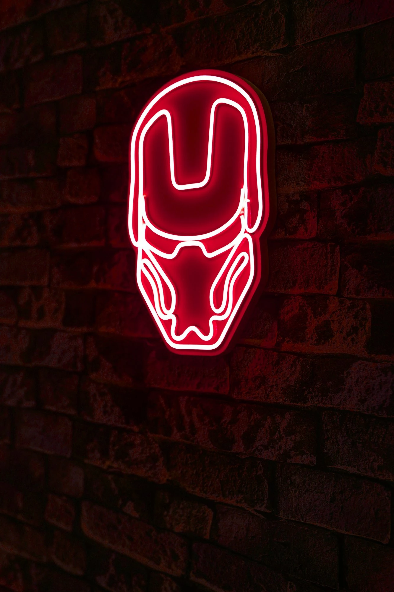 Dritë dekorative LED plastike, Iron Man, e kuqe
