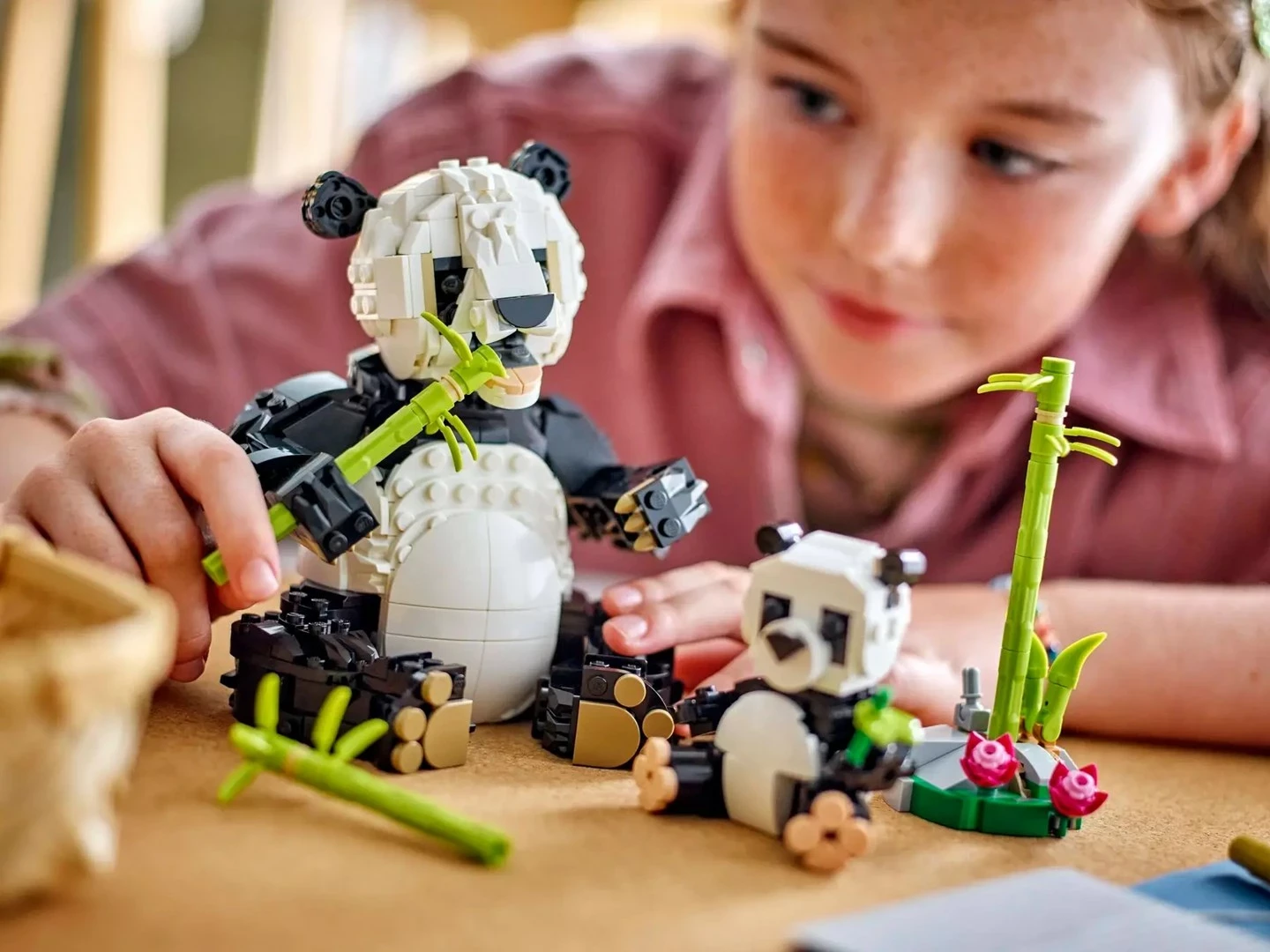 Lego Creator 3-in-1 31165 Panda Family