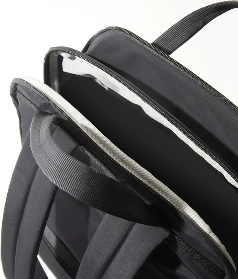 Çantë shpine XD DESIGN Bobby Soft Tote P706.3025, 15L, për laptop 16", kaltër e errët