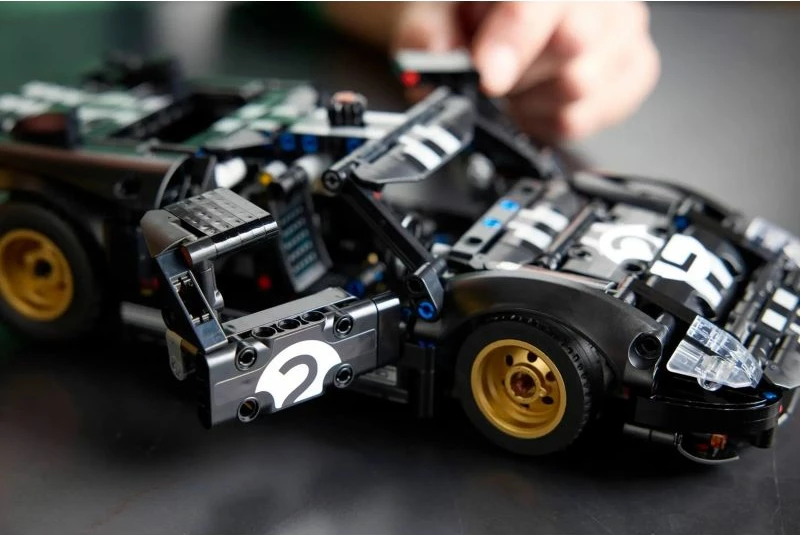 Lego Technic makinë garash 1966 Ford GT40 MKII
