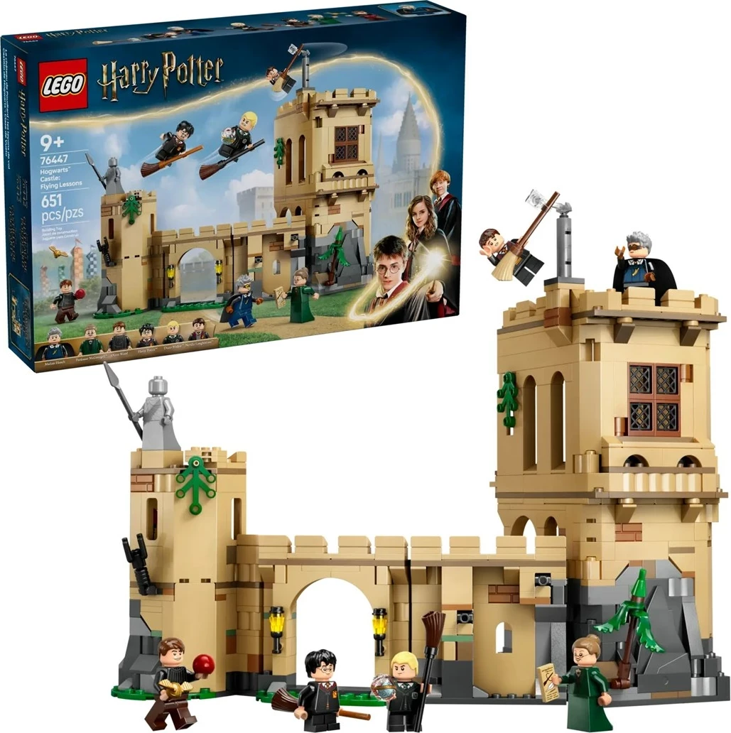 Set LEGO Harry Potter 76447 Hogwarts Castle: Flying Lessons, 651 pjesë, 6 minifigura