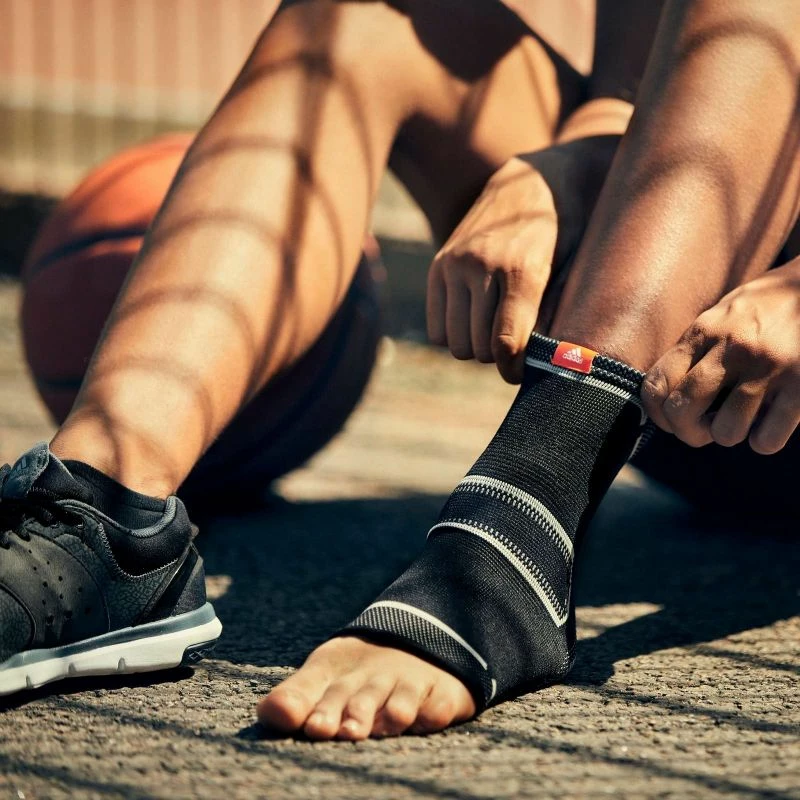 Shirit stabilizues kyçi adidas, të zi