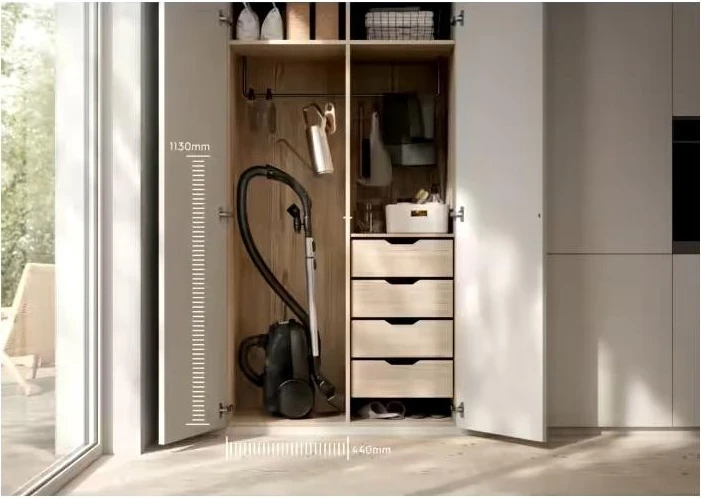 Fshesë Elektrike Electrolux EB61C4DB, ngjyrë blu marine