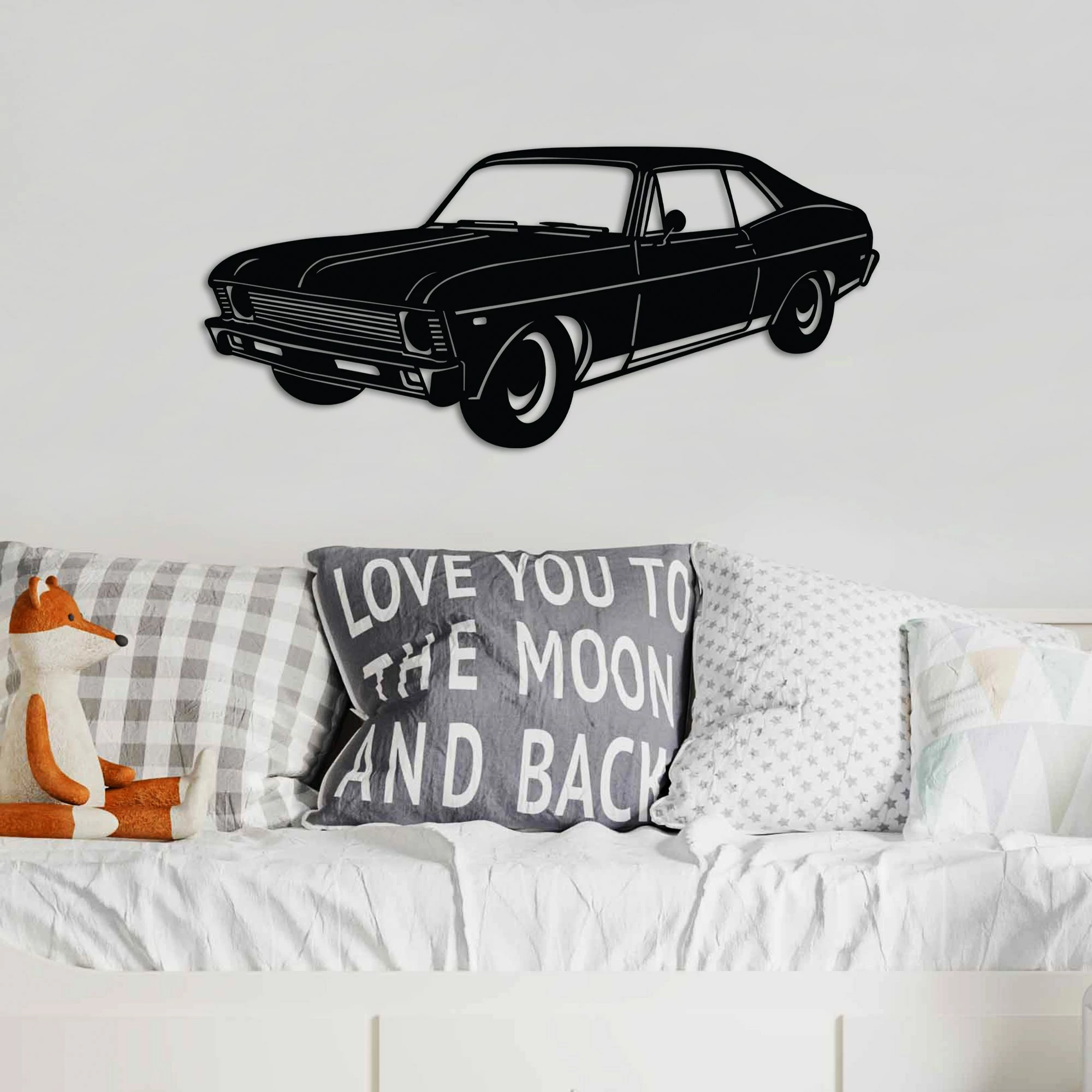 Aksesor dekorativ metalik për mur, Chevrolet Nova 1972, sedan klasik, ngjyrë e zezë, 60x27cm