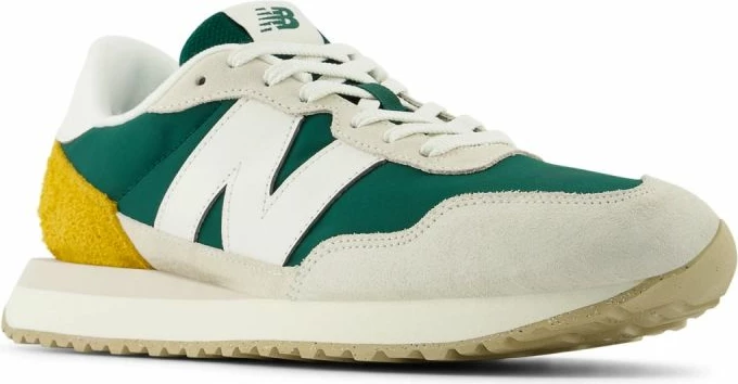 Atlete për meshkuj New Balance, të bardha, të gjelbra, të verdha