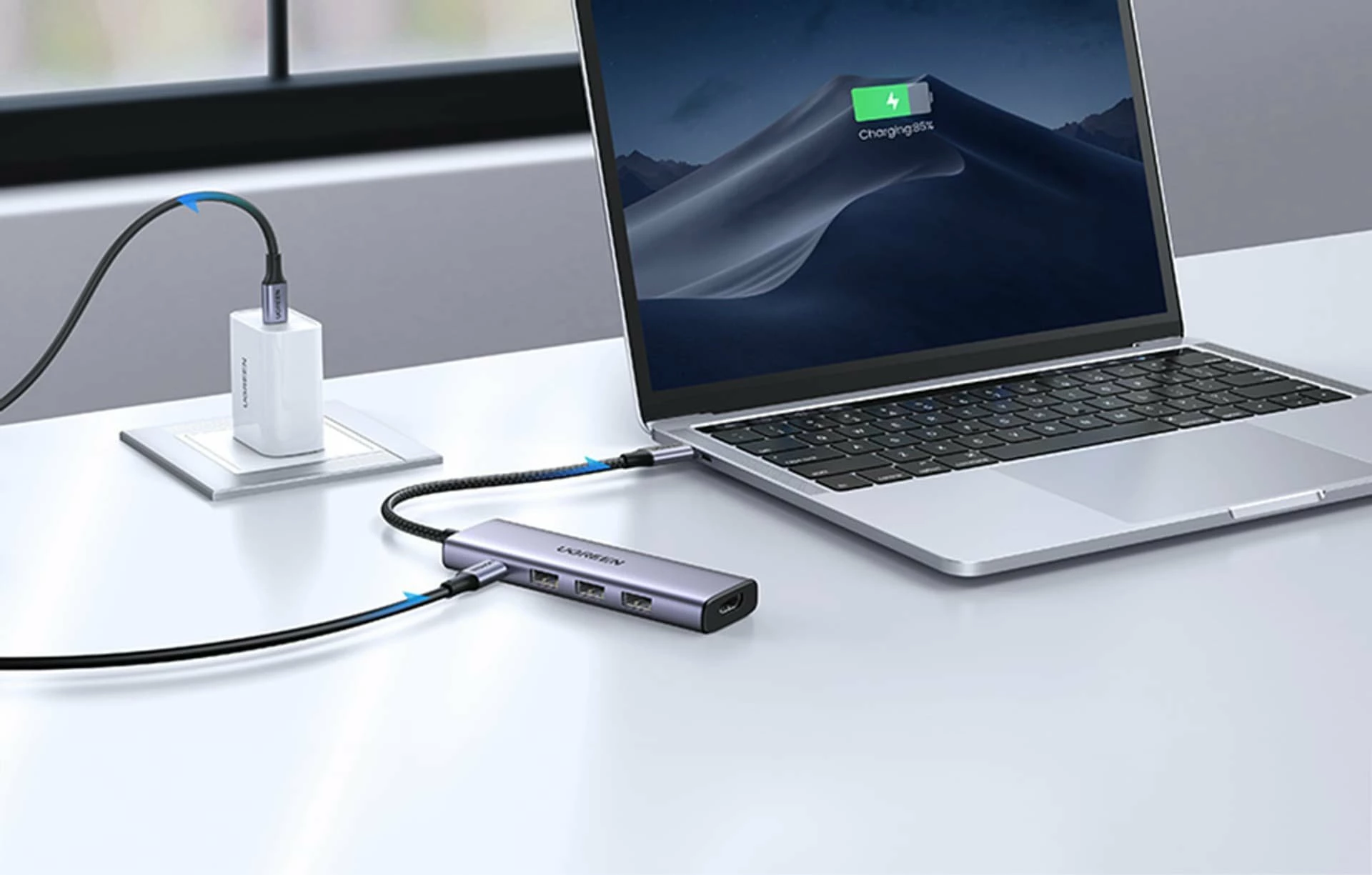 USB hub Ugreen CM511 (UGR1678) 5-në-1, USB-C në HDMI 4K@30Hz + 3x USB-A 3.2 Gen1 5Gbps + USB-C PD 100W, argjendtë