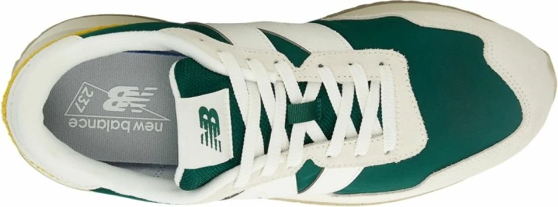 Atlete për meshkuj New Balance, të bardha, të gjelbra, të verdha