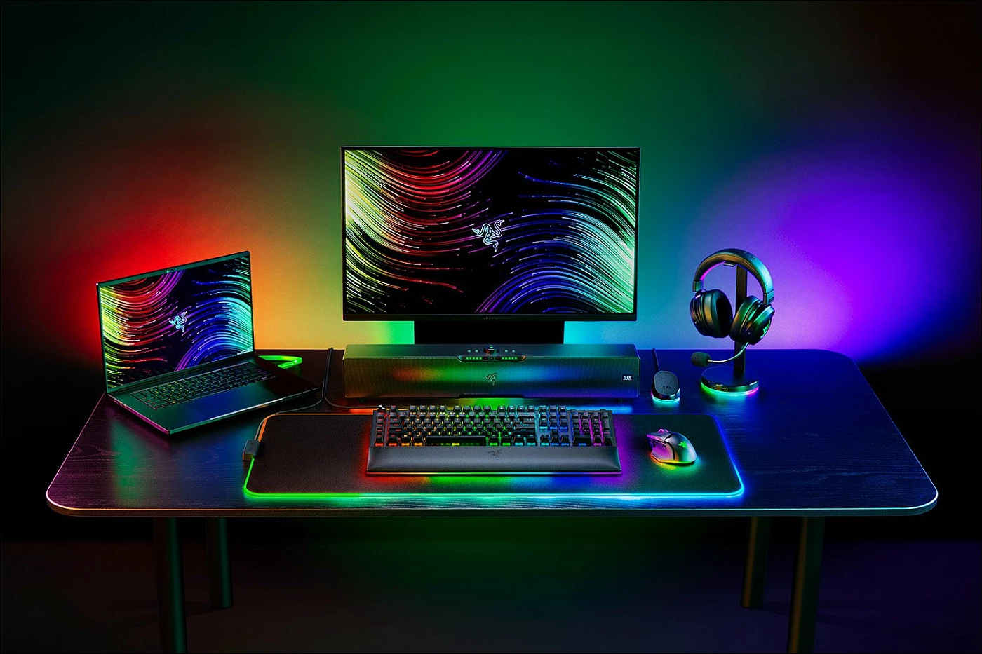 Tastierë mekanike Razer BlackWidow V4 Pro, RGB, QWERTZ, Razer Yellow, e zezë