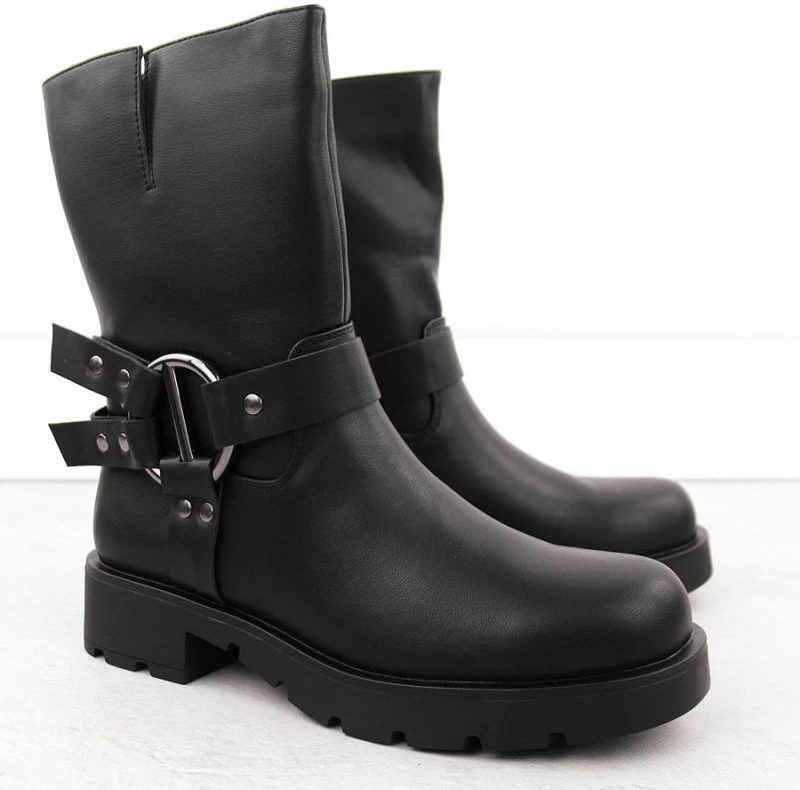 Çizme Potocki femra, të zeza