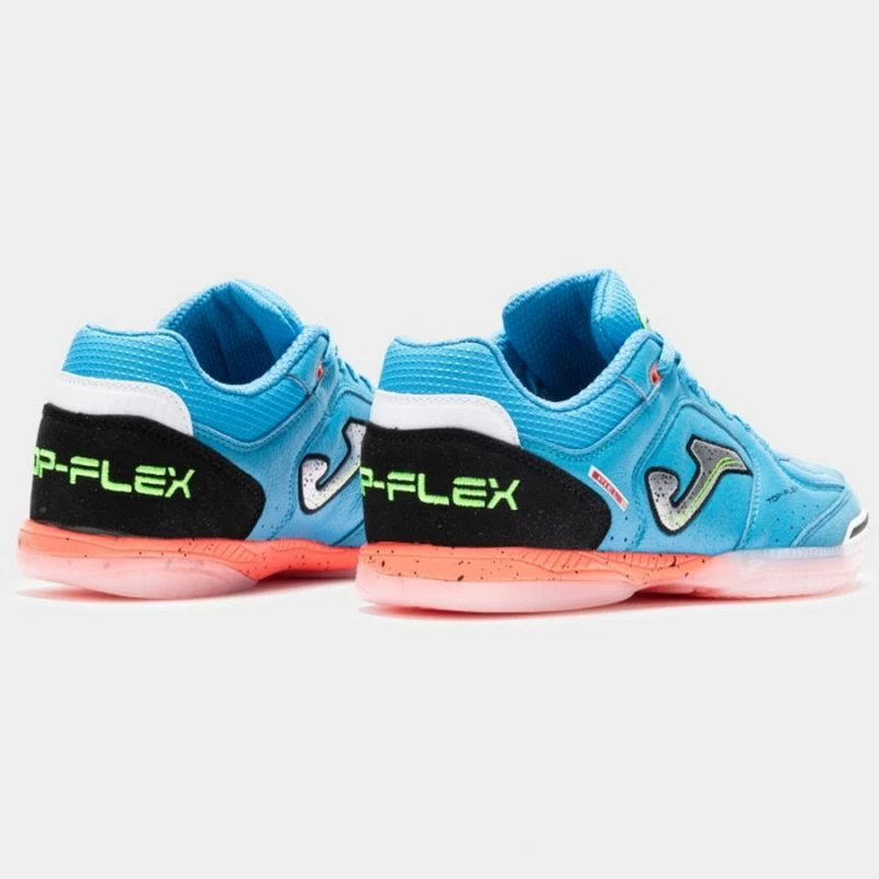 Atlete futbolli Joma për meshkuj dhe femra