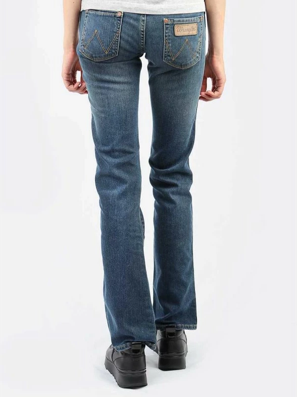 Xhinse femra Wrangler, të errëta