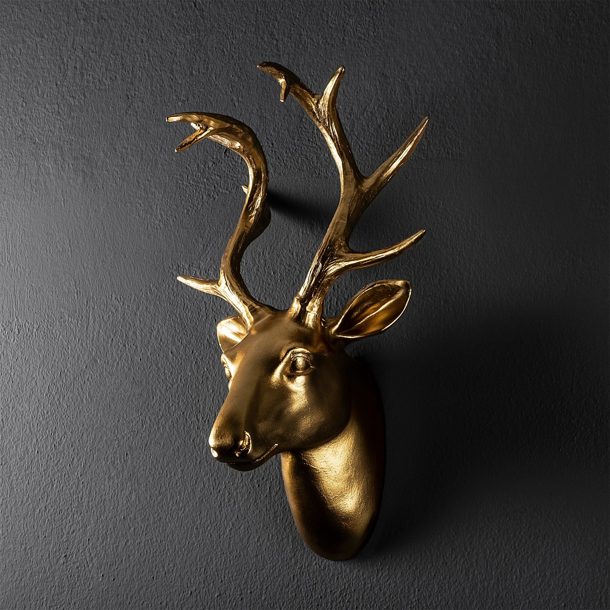 Aksesor dekorativ për mur, bust dreu, ngjyrë ari, Wallity