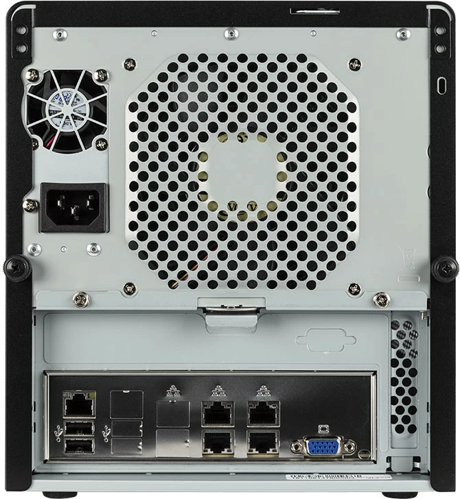 Server bluechip SERVERline T10302s Cube, Atom C3558, 16GB RAM, 960GB SSD, 4x Gigabit Ethernet, zi