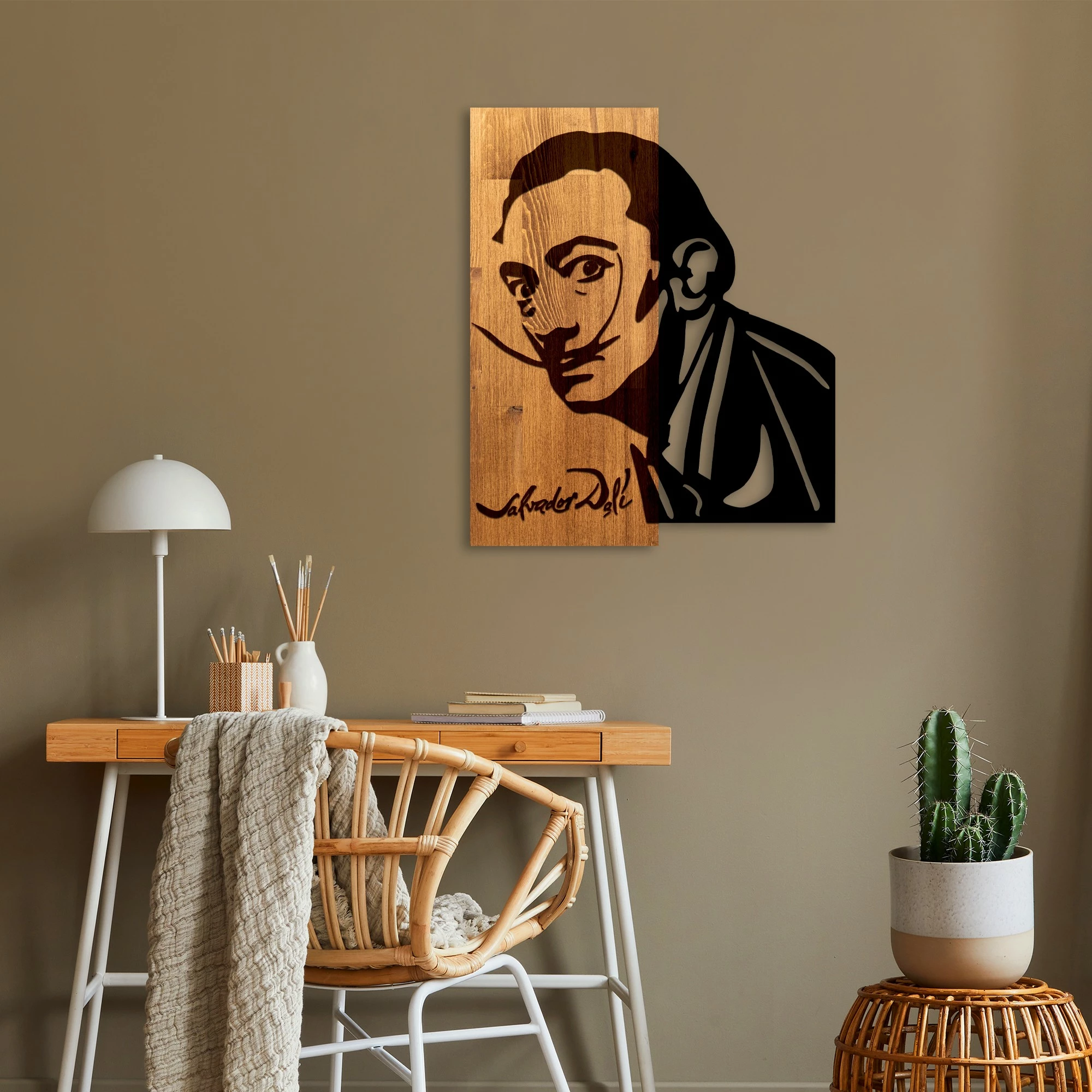 Aksesor dekorativ muri prej druri, Wallity Salvador, ngjyrë arre dhe e zezë